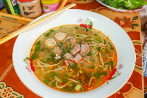 Mae Viengseng crispy pork noodle soup and beef Pho