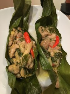 Mok Kai (steamed chicken with herbs)