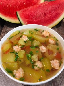 Watermelon Rind Soup with Shrimps