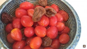 Candied tomatoes with plums