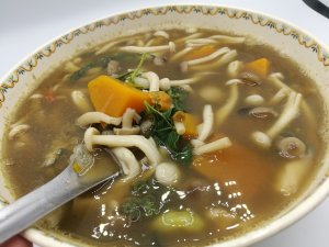 Soupe de champignons laotienne au Padek