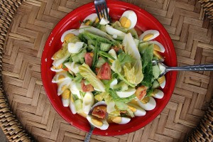 Salade aux œufs à la laotienne