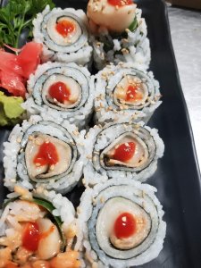 Aroy Thai & Sushi
